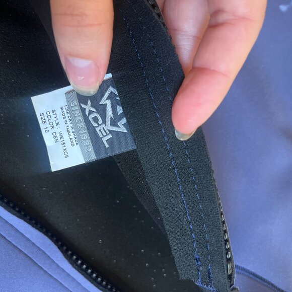 Xcel Women's Comp Long Sleeve Front Zip Spring Wetsuit 1MM Size 10 - Picture 4 of 9